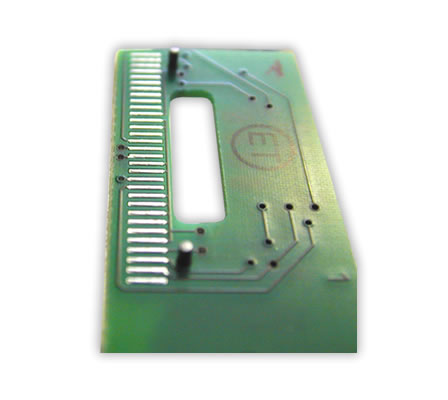 Soldering of an OLED on a PCB.

Hot Bar Soldering with flat soldering bar. 

The positioning of the flex foil on the soldering pads of the PCB is realised with alignment pins and corresponding drillings in flex and PCB.